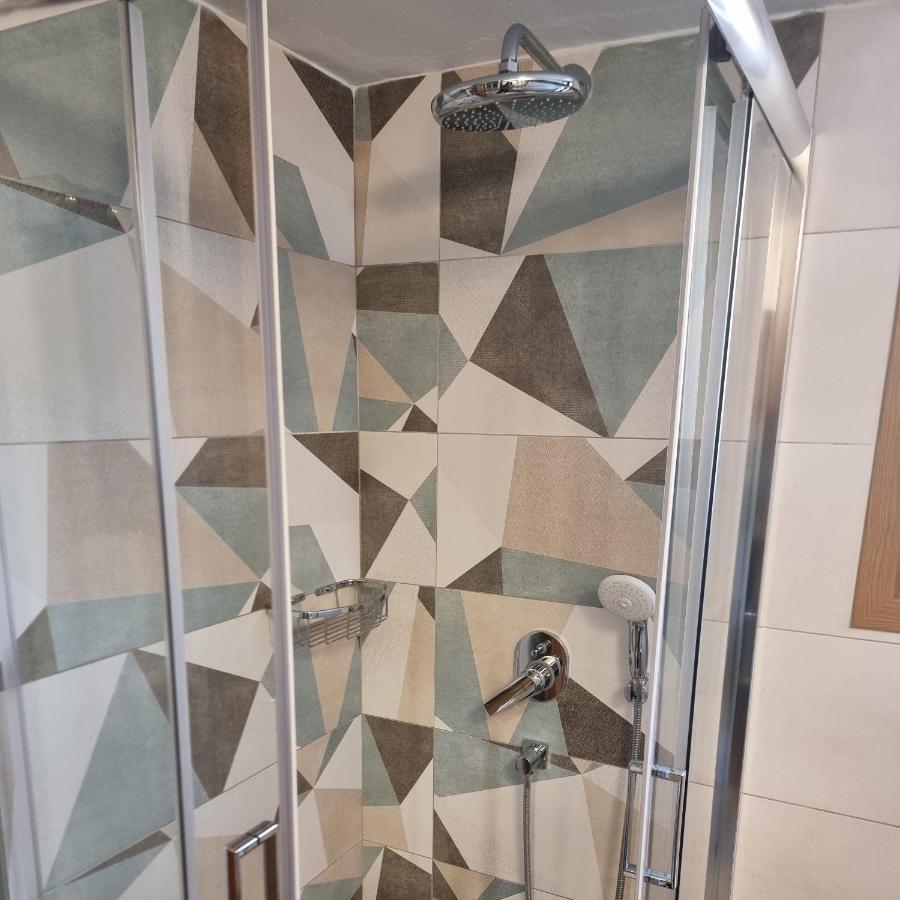 Alexandra'S Cozy Sea View Apartment أرغوستولي المظهر الخارجي الصورة